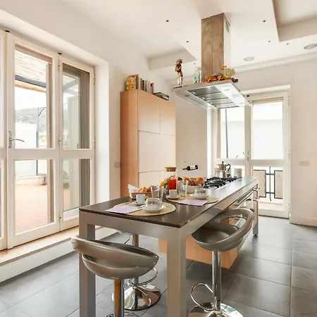 Yourhome - Olly House Σορέντο